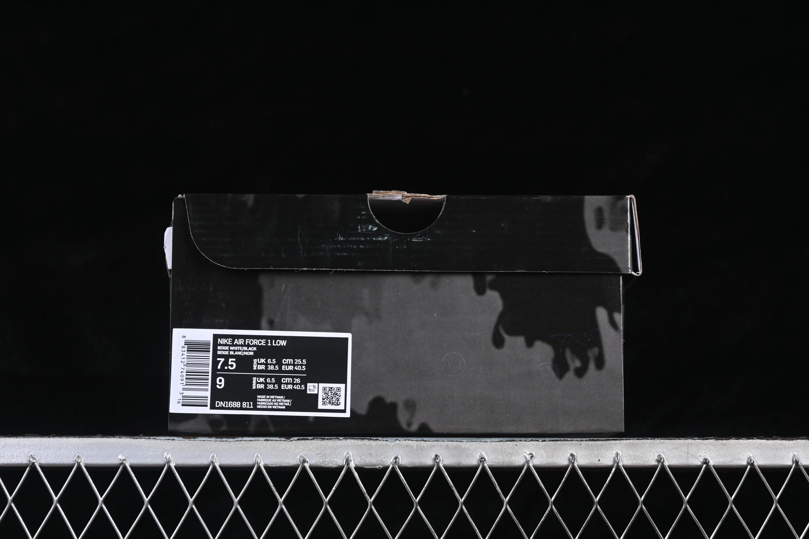 All categories Nk Air Force 1 Air Force series Nk Air Force 1 Low Air Force low-top Nike Air Force 1'07 Low White and black contrasting sapphire blue Air Force 1 low-top casual sneakers DN1688-811